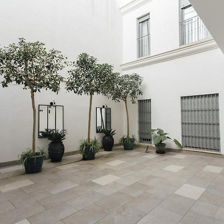 Modern With Seasonal Swimming Pool- 1Bd 1Bth- Goyeneta Apartman Sevilla Kültér fotó