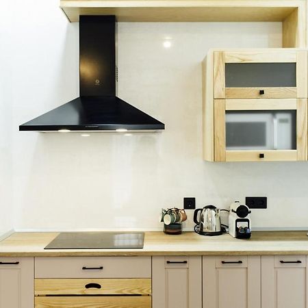 Modern With Seasonal Swimming Pool- 1Bd 1Bth- Goyeneta Apartman Sevilla Kültér fotó