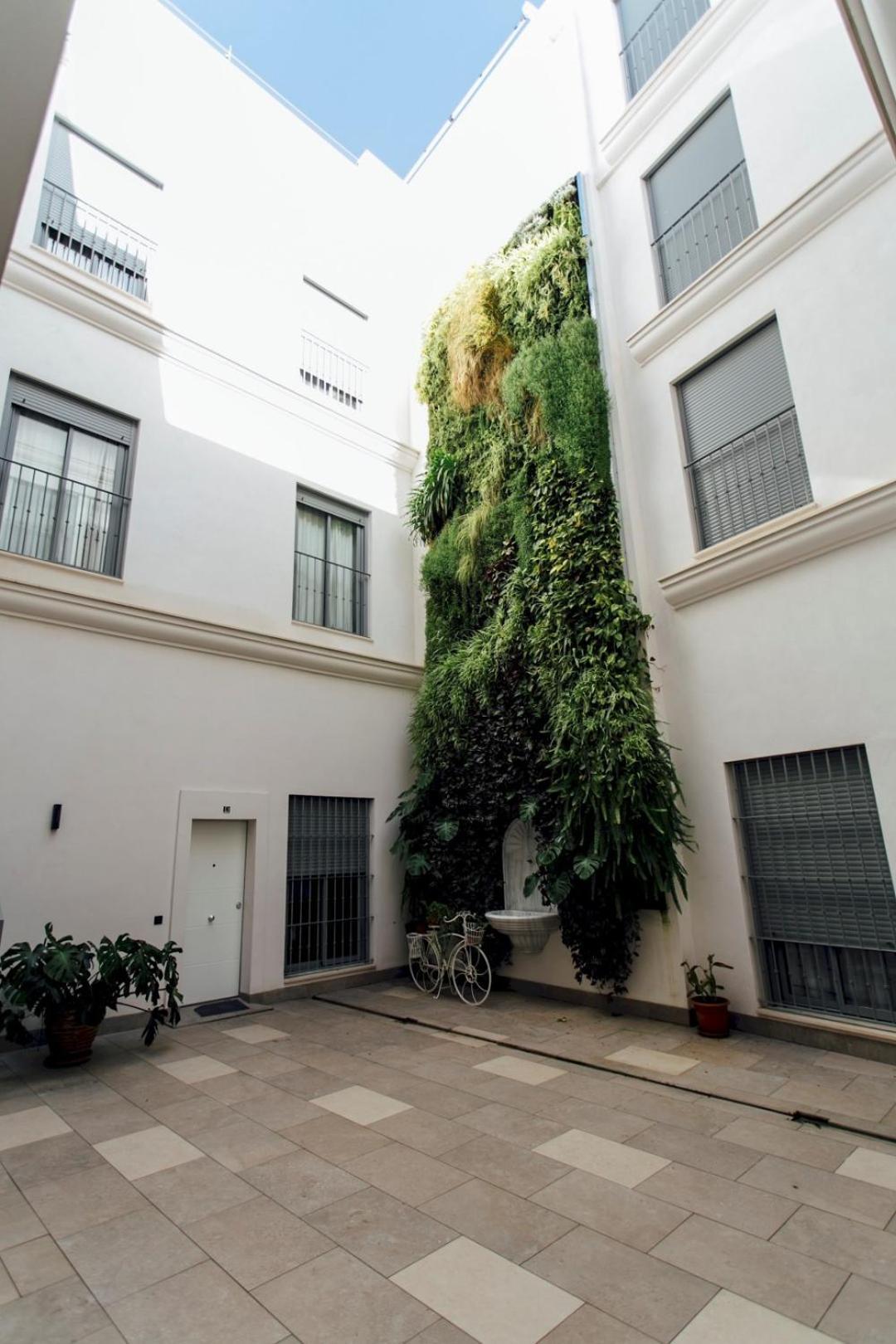 Modern With Seasonal Swimming Pool- 1Bd 1Bth- Goyeneta Apartman Sevilla Kültér fotó